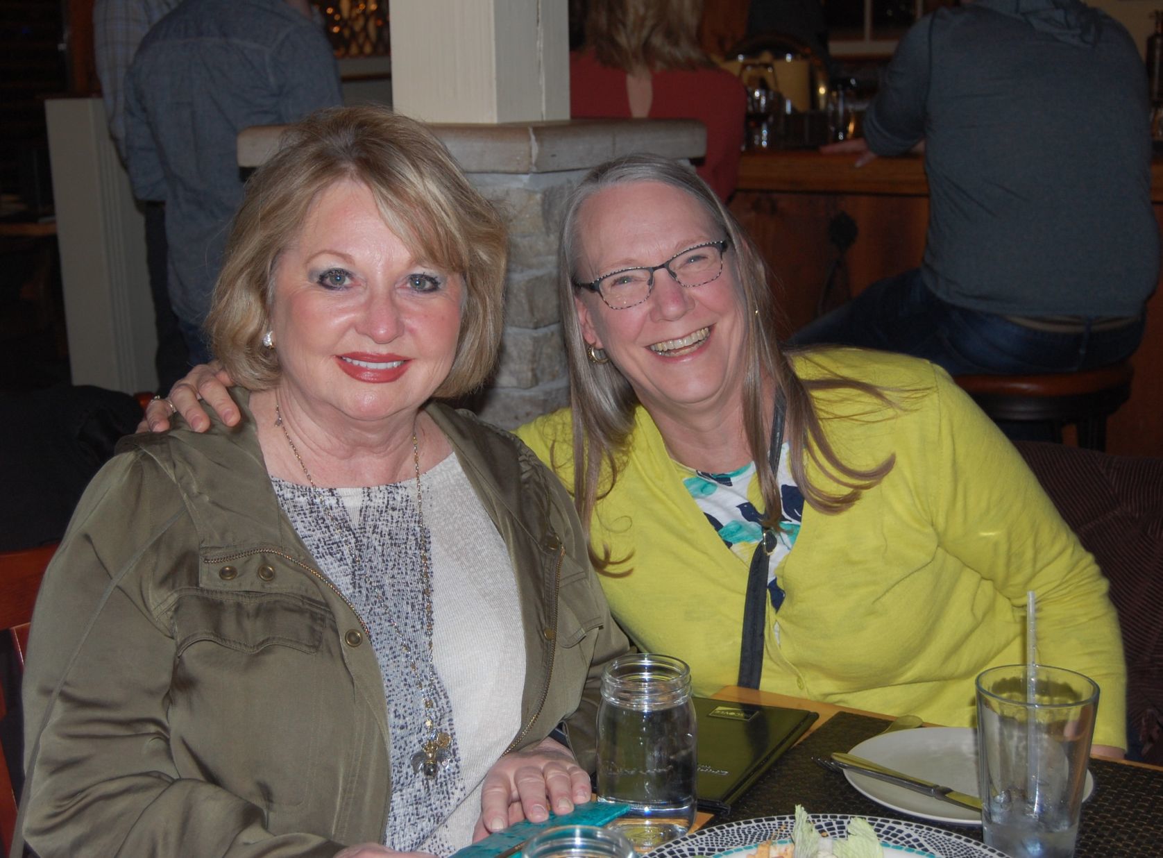 Gayle Dustman, Peggy Hardy